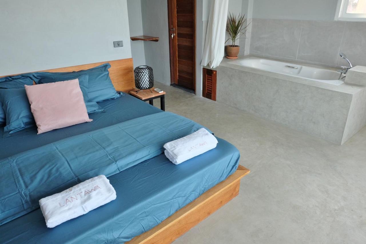 Lantawa : Amazing Villa On The Sea With Pool Ko Lanta エクステリア 写真